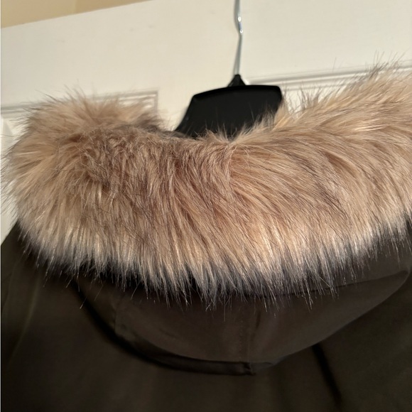 Ralph Lauren Fur Trim Winter Jacket - Picture 4 of 12
